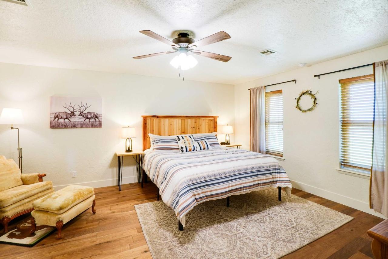 Spacious Country Home Near Ft Sill And Medicine Park Lawton Buitenkant foto